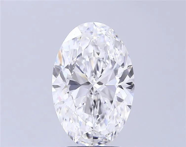 4.03ct Oval Lab Grown Diamond (Colour D, Clarity VVS2, IGI Certified)