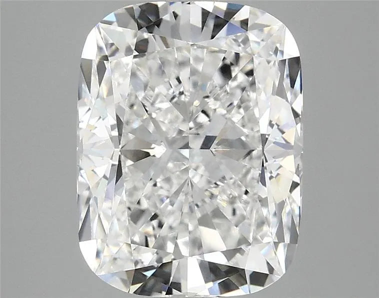 4.04ct Cushion modified Lab Grown Diamond (Colour D, Clarity VVS2, IGI Certified)
