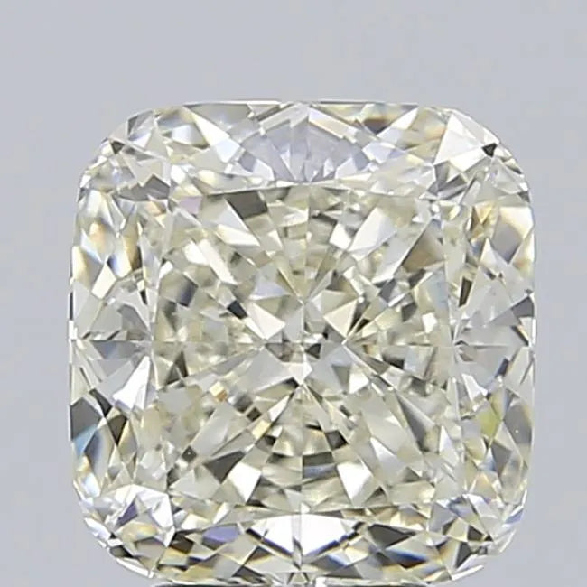4.04ct Cushion modified Lab Grown Diamond (Colour Fancy Vivid Pink, Clarity VS1, IGI Certified)