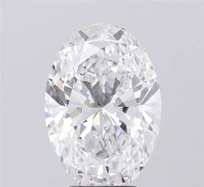 4.04ct Oval Lab Grown Diamond (Colour E, Clarity VVS2, IGI Certified)