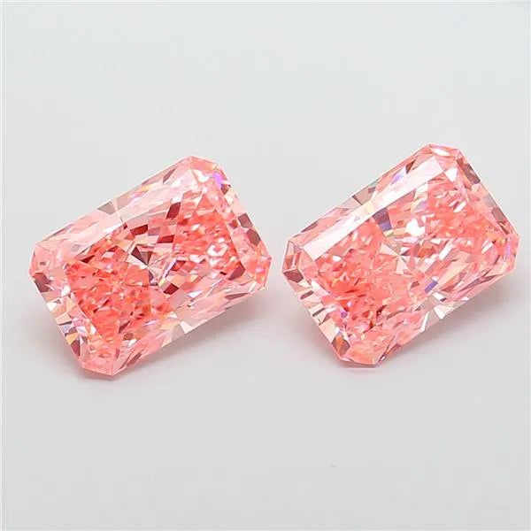 4.04ct Radiant Lab Grown Diamond (Colour Fancy Vivid Pink, Clarity VVS2, IGI Certified)