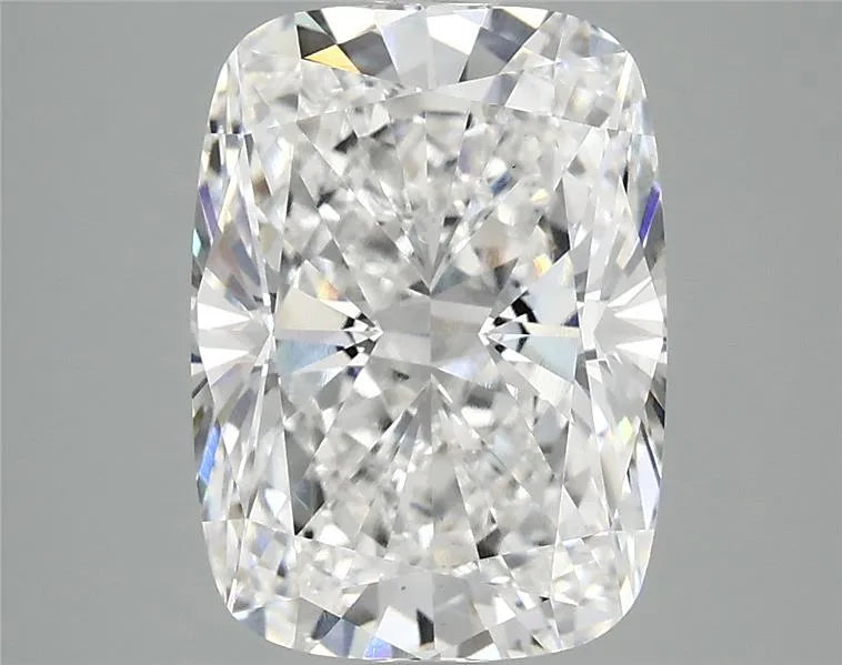 4.05ct Cushion modified Lab Grown Diamond (Colour E, Clarity VS1, IGI Certified)