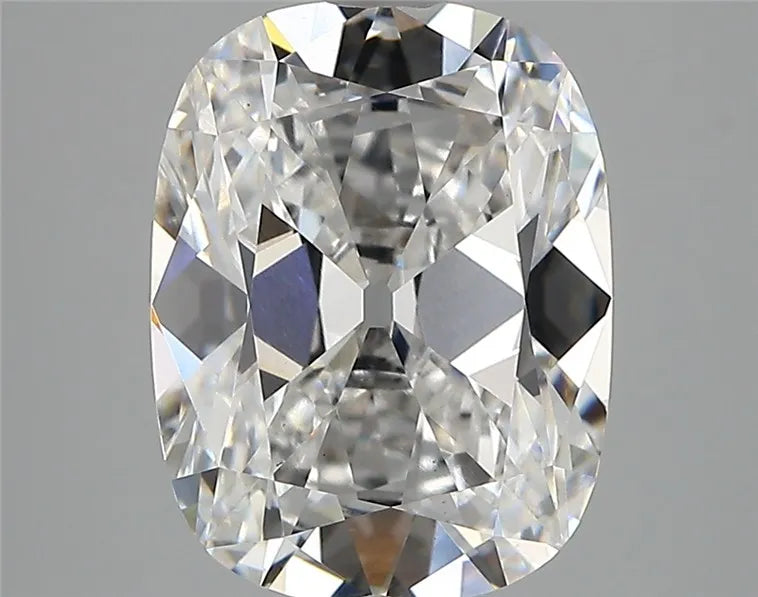 4.05ct Cushion modified Lab Grown Diamond (Colour E, Clarity VS1, IGI Certified)