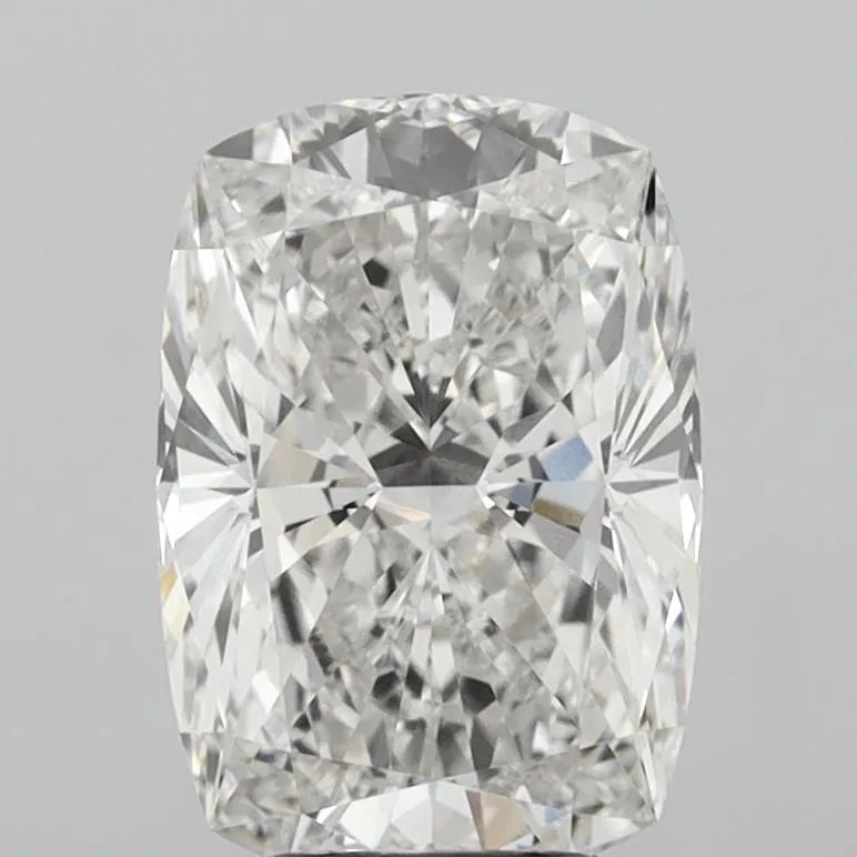 4.05ct Cushion modified Lab Grown Diamond (Colour F, Clarity VVS1, IGI Certified)