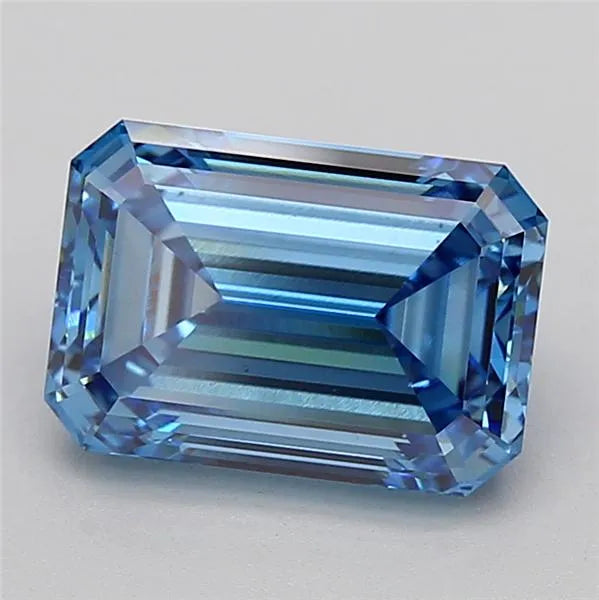 4.05ct Emerald Lab Grown Diamond (Colour Fancy Vivid Blue, Clarity VS1, IGI Certified)