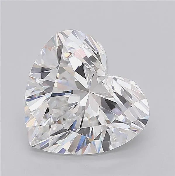 4.05ct Heart Lab Grown Diamond (Colour E, Clarity VVS2, IGI Certified)