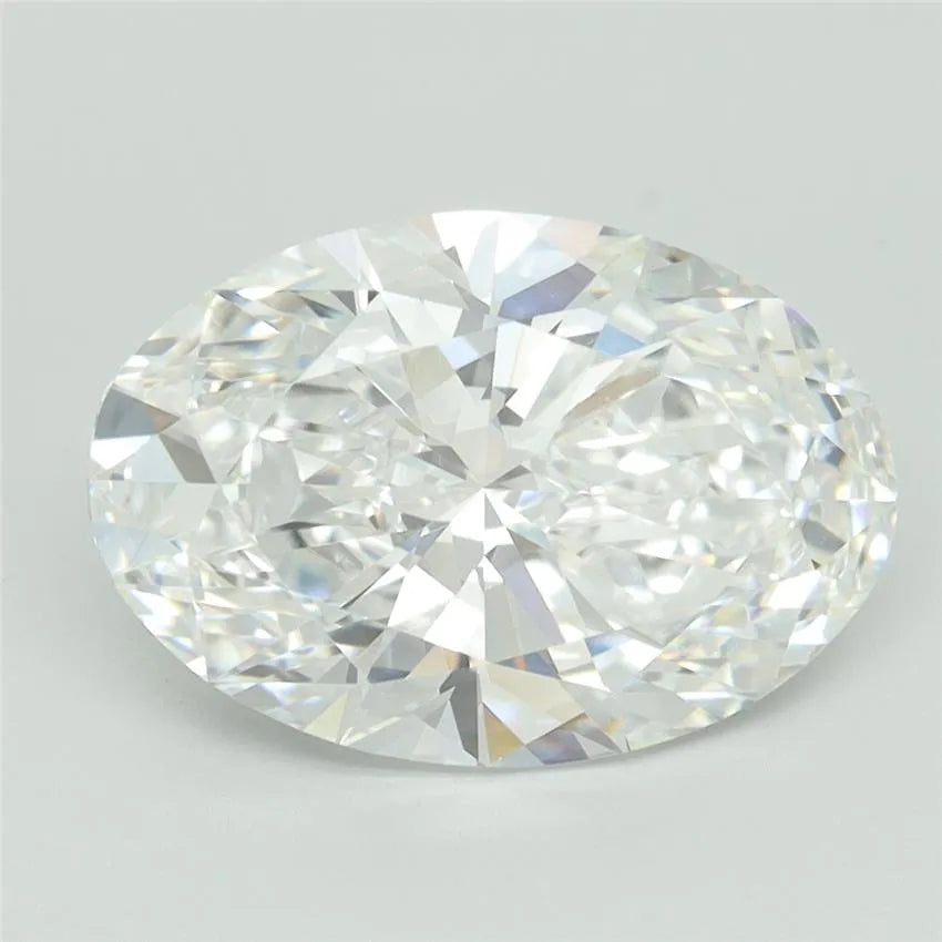 4.05ct Oval Lab Grown Diamond (Colour E, Clarity VVS2, IGI Certified)