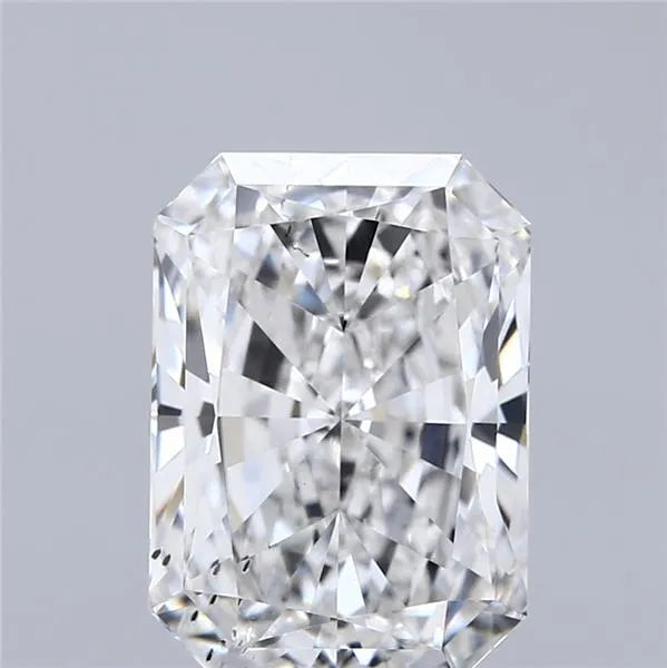 4.05ct Radiant Lab Grown Diamond (Colour F, Clarity SI1, IGI Certified)