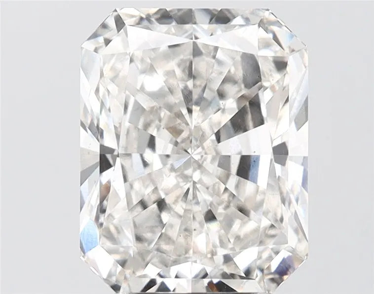 4.05ct Radiant Lab Grown Diamond (Colour G, Clarity VS1, IGI Certified)