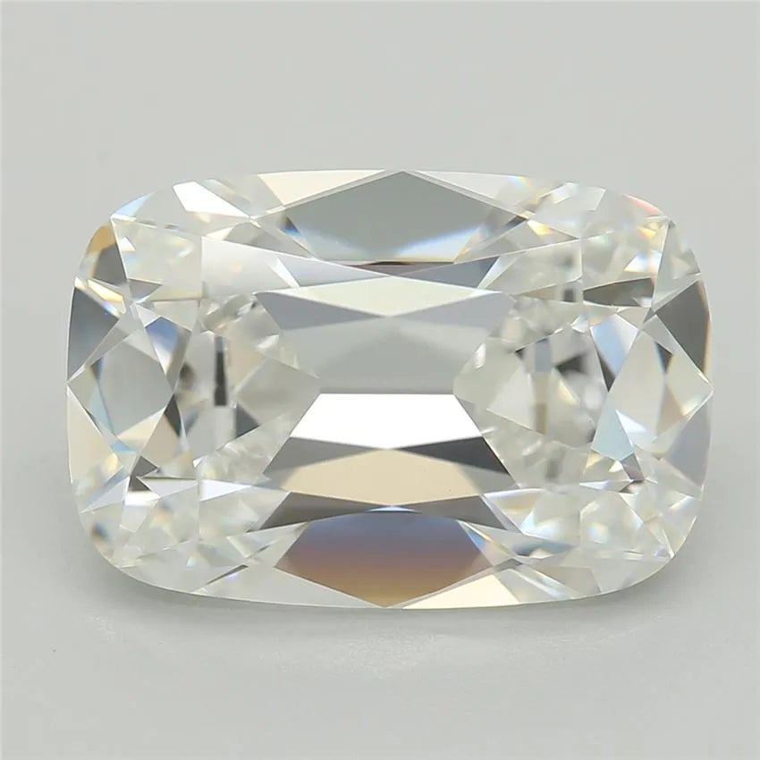 4.06ct Cushion brilliant Lab Grown Diamond (Colour E, Clarity VVS2, IGI Certified)