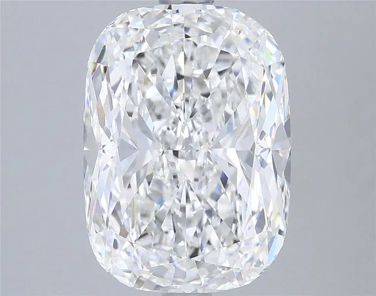 4.06ct Cushion modified Lab Grown Diamond (Colour D, Clarity VVS2, IGI Certified)