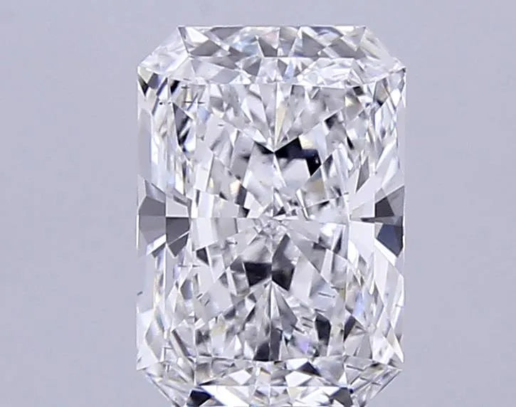 4.06ct Radiant Lab Grown Diamond (Colour E, Clarity SI1, IGI Certified)