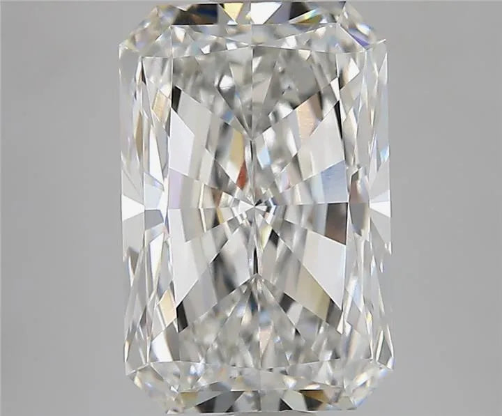 4.06ct Radiant Lab Grown Diamond (Colour E, Clarity VVS2, IGI Certified)