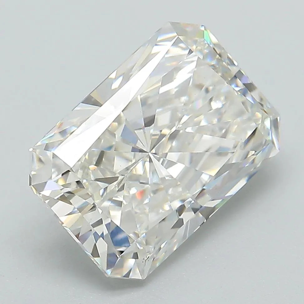 4.06ct Radiant Lab Grown Diamond (Colour G, Clarity VS1, IGI Certified)