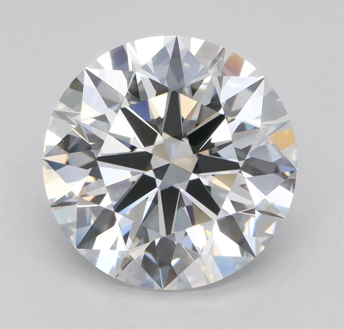 4.06ct Round Lab Grown Diamond (Colour E, Clarity VVS2, Cut EX, GIA Certified)