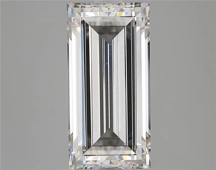 4.07ct Baguette Lab Grown Diamond (Colour D, Clarity VVS2, IGI Certified)