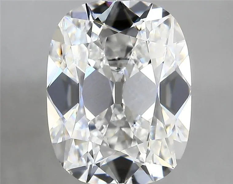 4.07ct Cushion modified Lab Grown Diamond (Colour D, Clarity VVS2, IGI Certified)