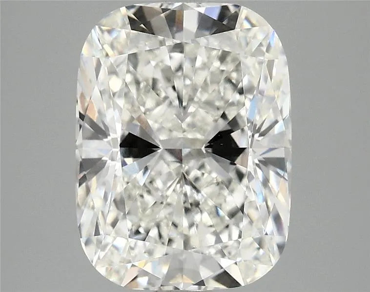 4.07ct Cushion modified Lab Grown Diamond (Colour G, Clarity VVS2, IGI Certified)