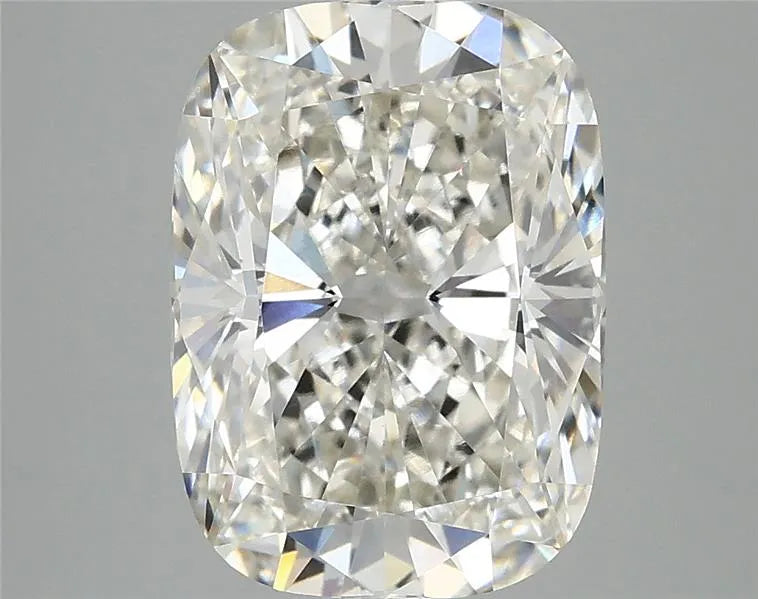 4.07ct Cushion modified Lab Grown Diamond (Colour H, Clarity VVS2, IGI Certified)