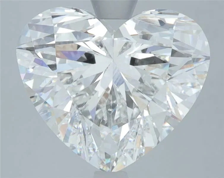 4.07ct Heart Lab Grown Diamond (Colour E, Clarity VVS2, IGI Certified)