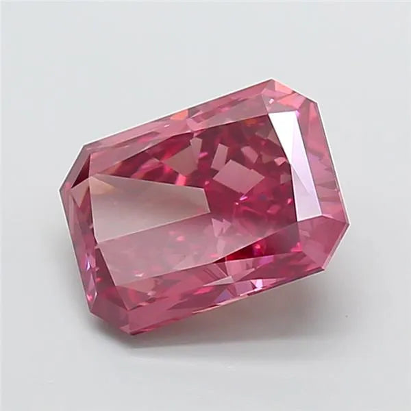 4.07ct Radiant Lab Grown Diamond (Colour Fancy Vivid Pink, Clarity VS1, IGI Certified)