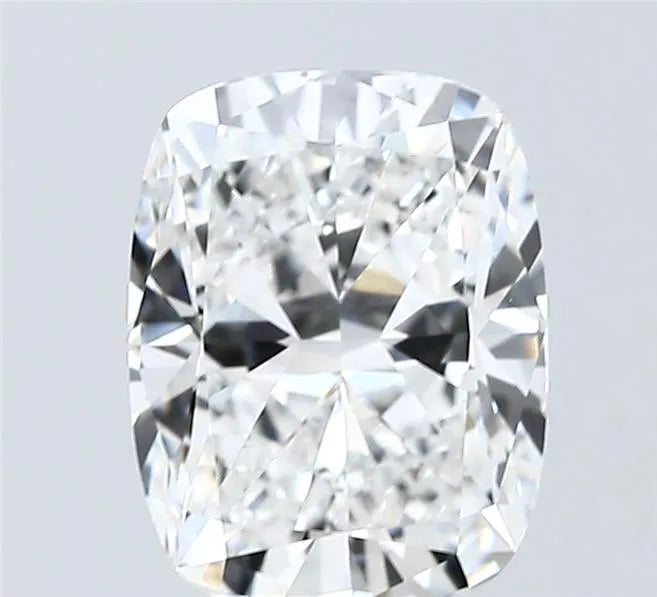 4.08ct Cushion modified Lab Grown Diamond (Colour E, Clarity VVS2, IGI Certified)