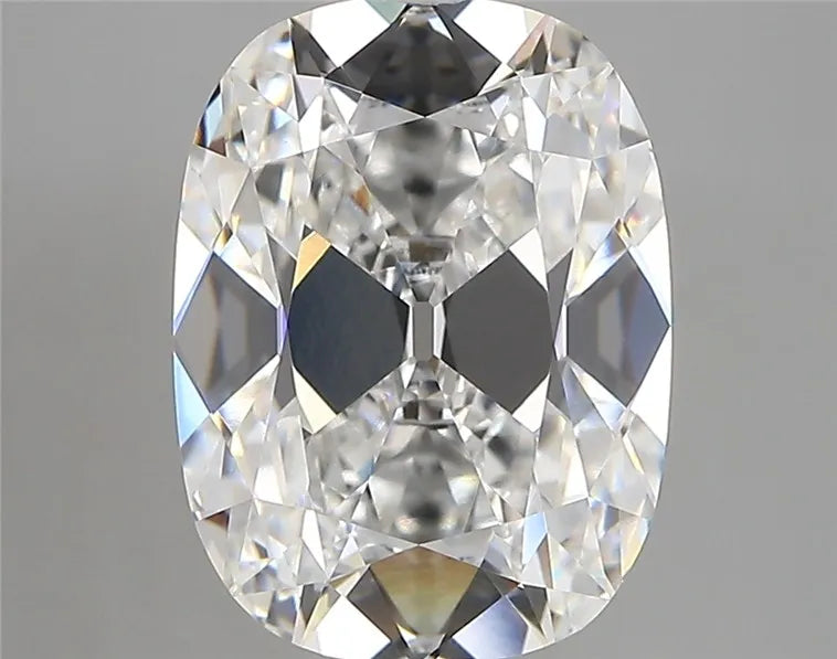 4.08ct Cushion modified Lab Grown Diamond (Colour E, Clarity VVS2, IGI Certified)