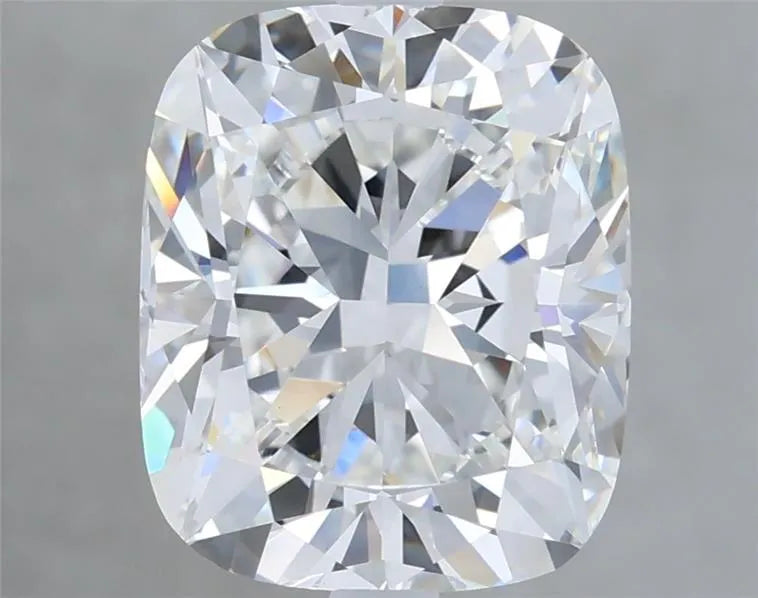 4.08ct Cushion modified Lab Grown Diamond (Colour E, Clarity VVS2, IGI Certified)