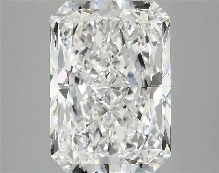 4.08ct Radiant Lab Grown Diamond (Colour E, Clarity VS1, IGI Certified)