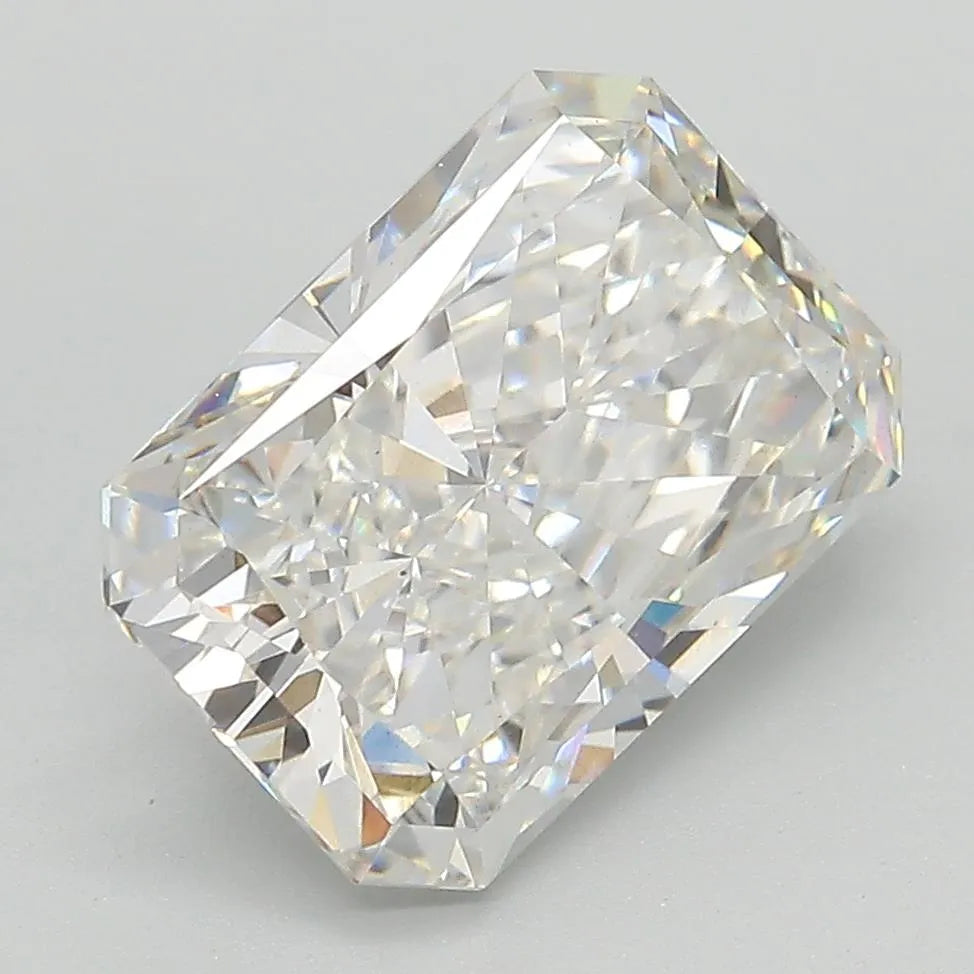4.08ct Radiant Lab Grown Diamond (Colour F, Clarity VS1, IGI Certified)