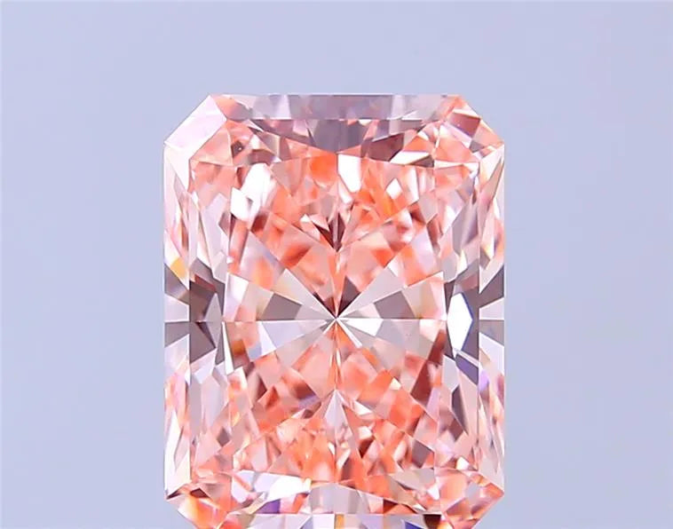 4.08ct Radiant Lab Grown Diamond (Colour Fancy Vivid Pink, Clarity VVS2, IGI Certified)