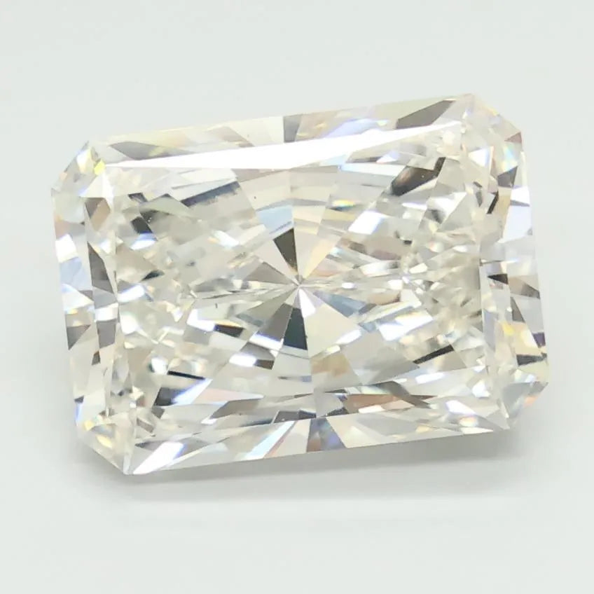 4.08ct Radiant Lab Grown Diamond (Colour G, Clarity VS1, Cut EX, IGI Certified)