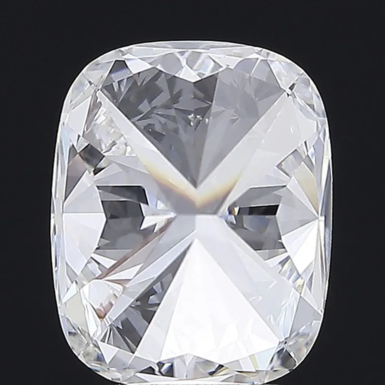 4.09ct Cushion modified Lab Grown Diamond (Colour E, Clarity VVS2, IGI Certified)