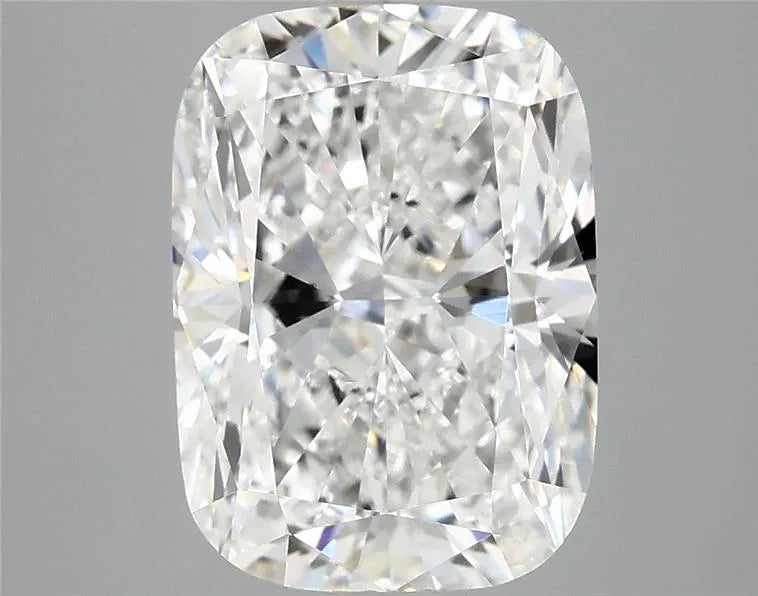 4.09ct Cushion modified Lab Grown Diamond (Colour E, Clarity VVS2, IGI Certified)