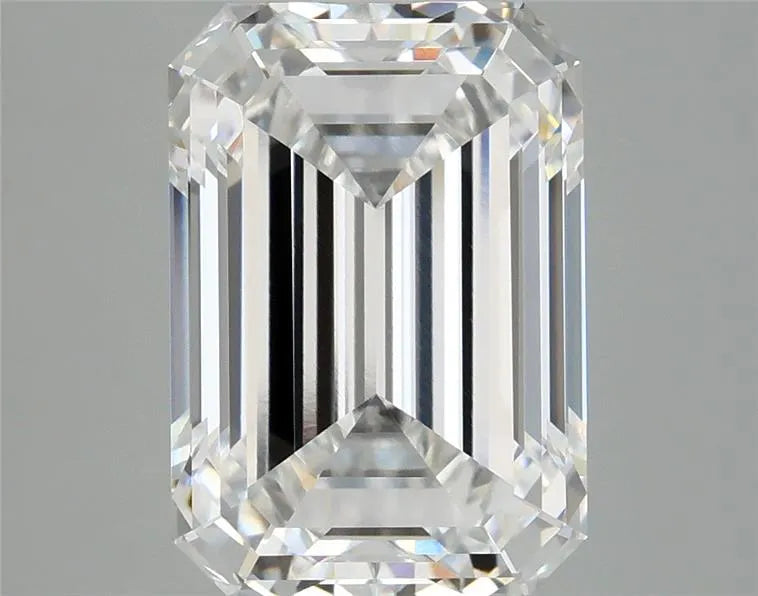 4.09ct Emerald Lab Grown Diamond (Colour E, Clarity VVS1, IGI Certified)