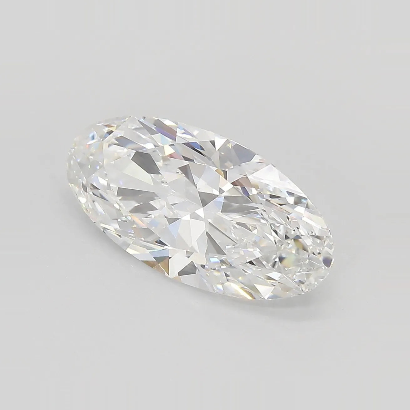 4.09ct Oval Lab Grown Diamond (Colour E, Clarity VVS2, IGI Certified)