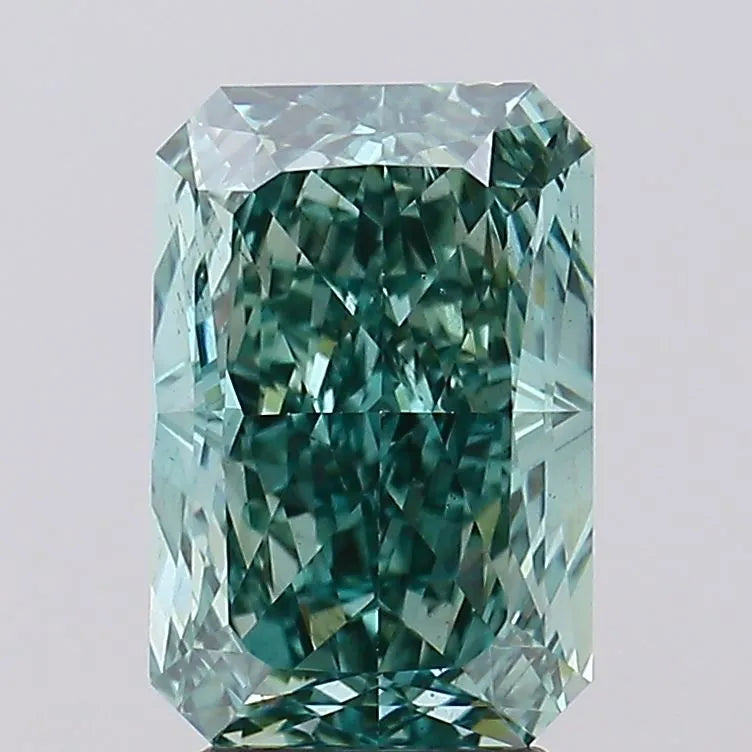4.09ct Radiant Lab Grown Diamond (Colour Fancy Vivid Green, Clarity VS2, IGI Certified)