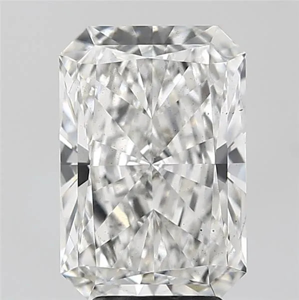 4.09ct Radiant Lab Grown Diamond (Colour G, Clarity SI1, IGI Certified)