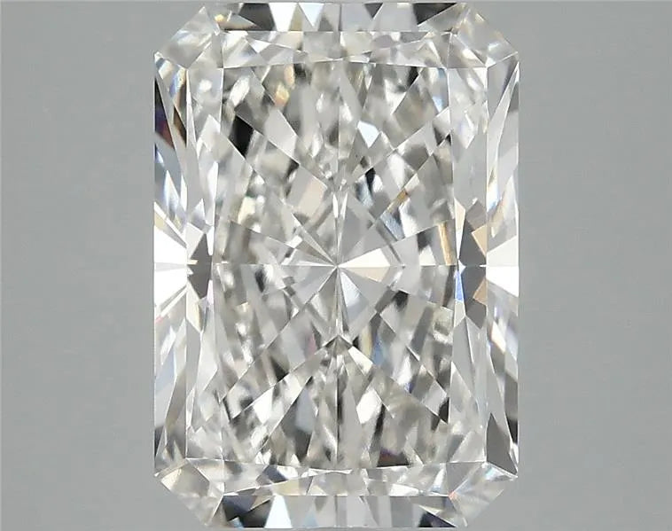 4.09ct Radiant Lab Grown Diamond (Colour G, Clarity VVS2, IGI Certified)