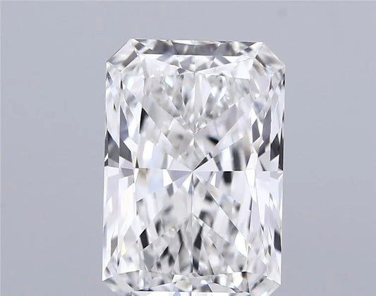 4.09ct Radiant Lab Grown Diamond (Colour G, Clarity VVS2, IGI Certified)