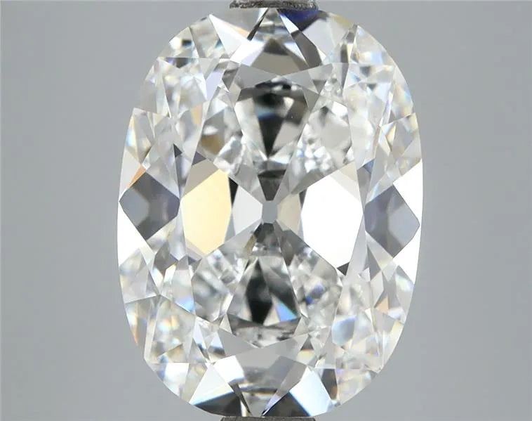 4.10ct Cushion brilliant Lab Grown Diamond (Colour E, Clarity VVS2, IGI Certified)