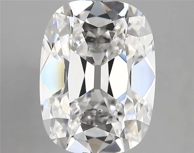 4.10ct Cushion modified Lab Grown Diamond (Colour D, Clarity VVS2, IGI Certified)