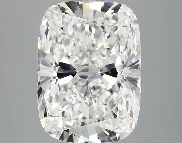 4.10ct Cushion modified Lab Grown Diamond (Colour E, Clarity VS1, IGI Certified)