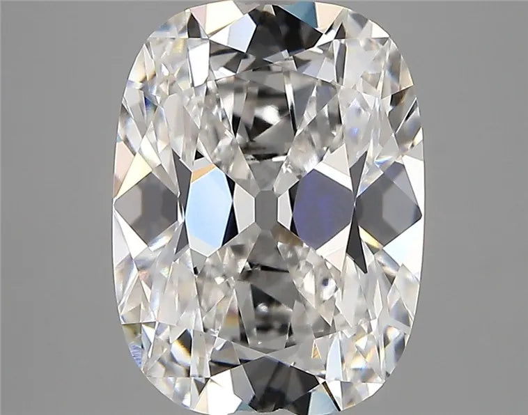 4.10ct Cushion modified Lab Grown Diamond (Colour E, Clarity VVS1, IGI Certified)