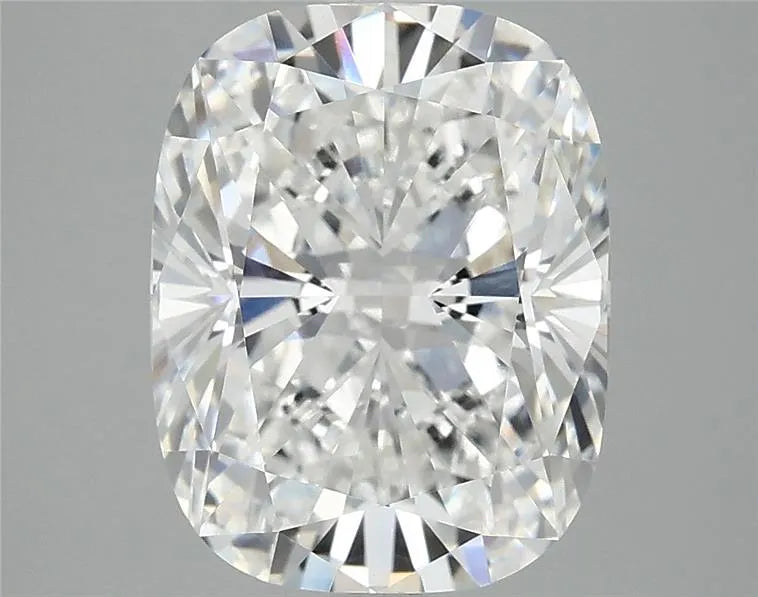 4.10ct Cushion modified Lab Grown Diamond (Colour E, Clarity VVS2, IGI Certified)