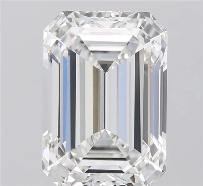 4.10ct Emerald Lab Grown Diamond (Colour F, Clarity VVS2, IGI Certified)