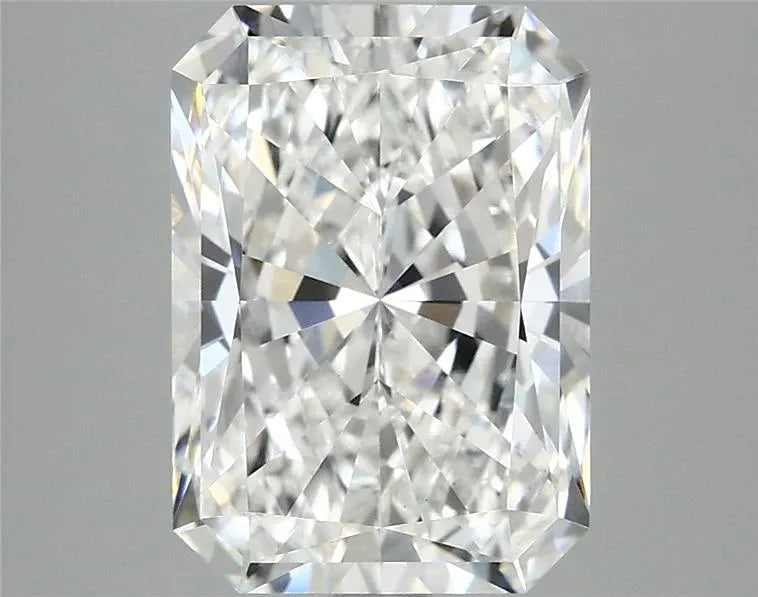 4.10ct Radiant Lab Grown Diamond (Colour D, Clarity VS1, IGI Certified)