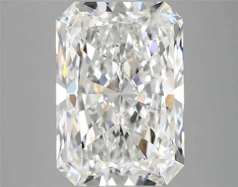 4.10ct Radiant Lab Grown Diamond (Colour D, Clarity VS2, IGI Certified)