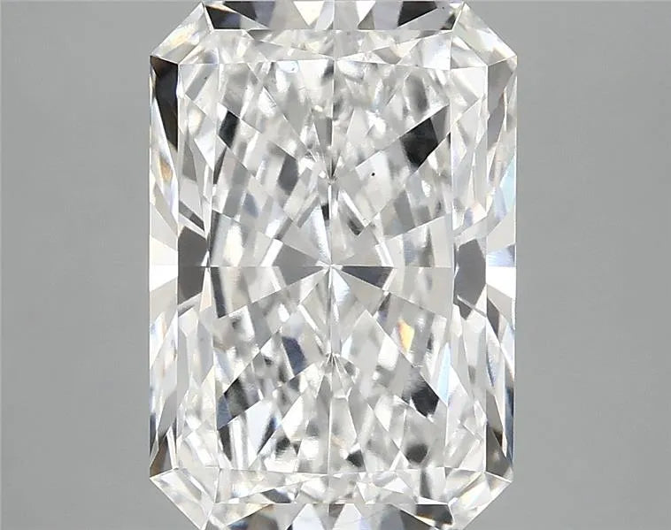 4.10ct Radiant Lab Grown Diamond (Colour E, Clarity VS1, IGI Certified)