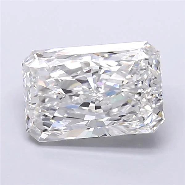 4.10ct Radiant Lab Grown Diamond (Colour E, Clarity VVS2, IGI Certified)